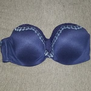 ●VS Strapless bra